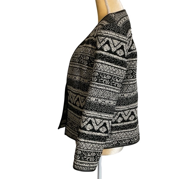 H&M black and white open front jacket, size 8 - Picture 5 of 11